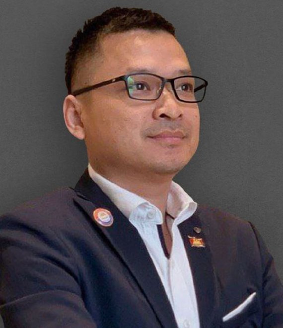 Dr. IM PANHAVUTH